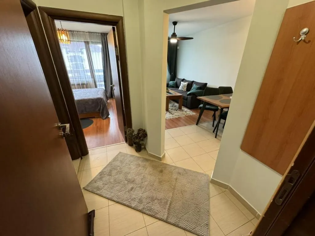 Elegant Apartment Ski Access Premium Spa Bansko