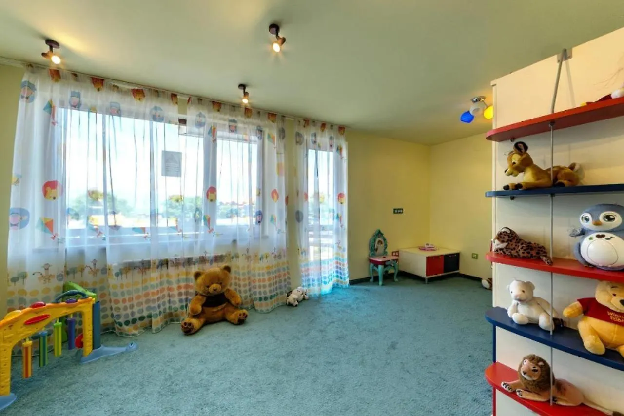 Elegant Apartment Ski Access Premium Spa Bansko