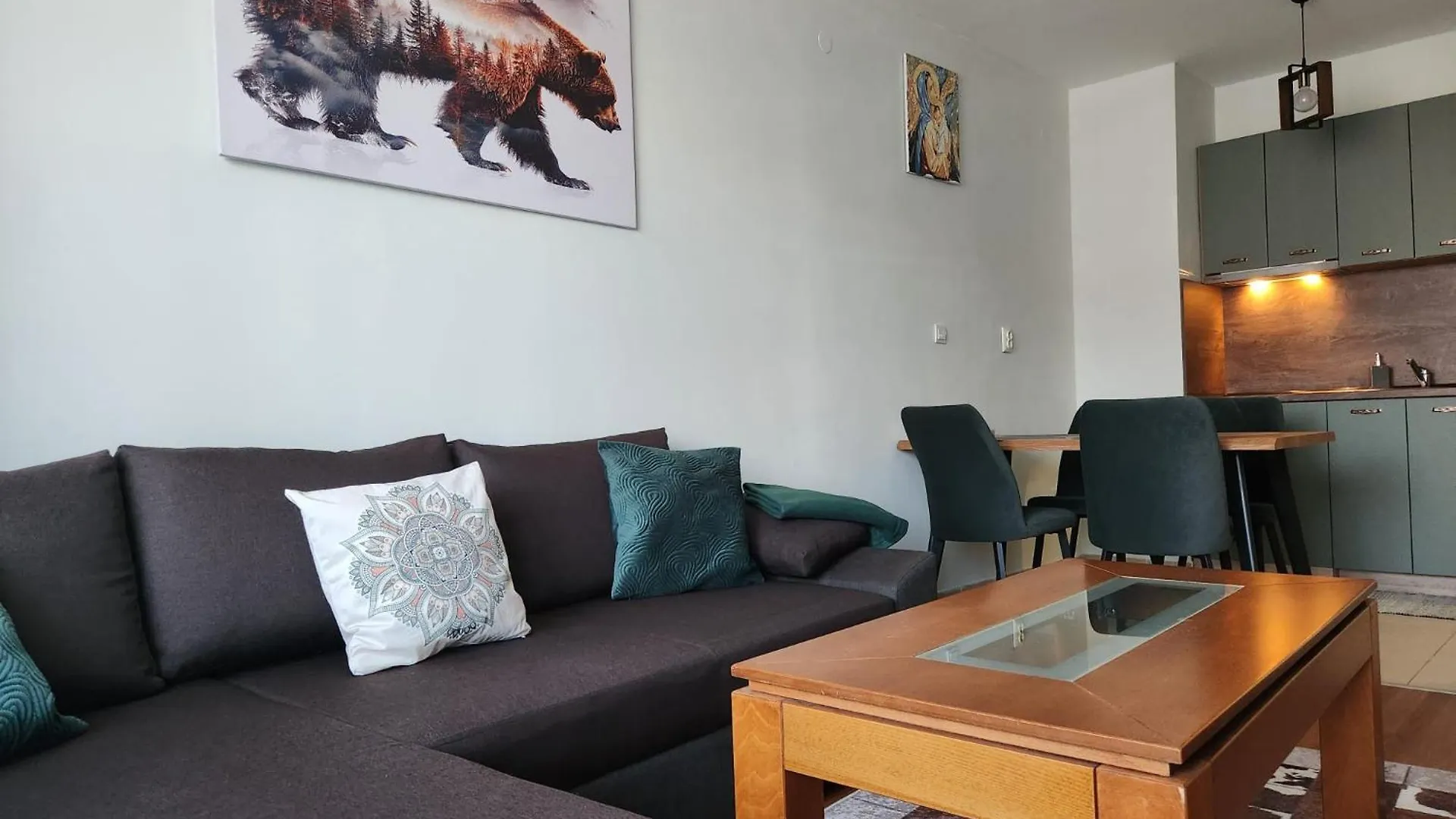 Elegant Apartment Ski Access Premium Spa Bansko